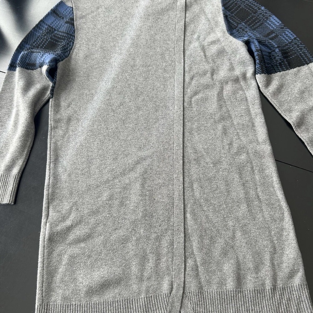 Sweater Dress‎ L Above Knee Gray With Asymetric Blue Plaid Detail Large - Picture 6 of 10